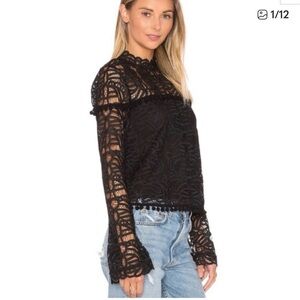 Tularosa Holly Lace Top in Onyx